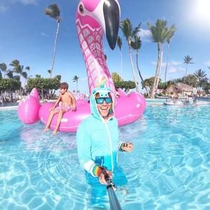 Meet your Posher, Evan